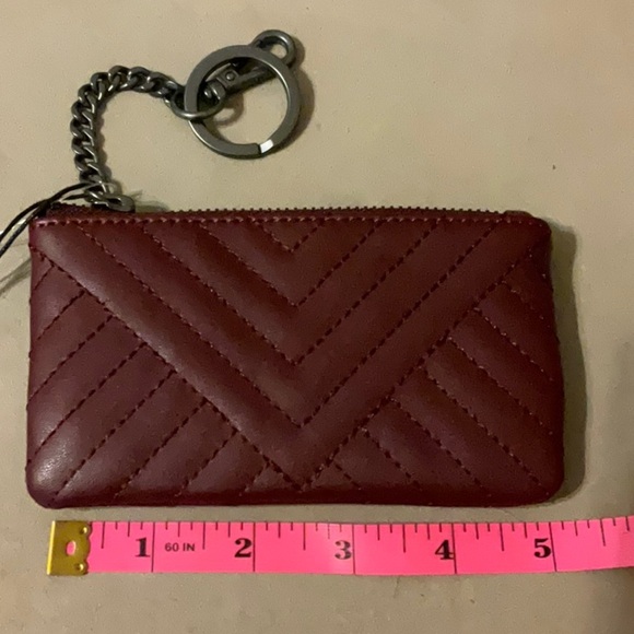 NWT Sam Edelman zip coin purse pouch with key ring, color: wine/burgundy chevron - Picture 2 of 7